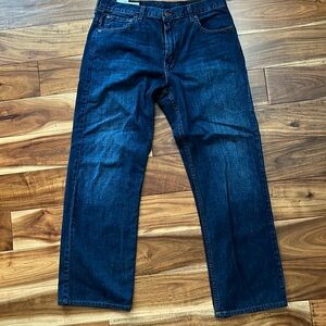 listing-status-banner